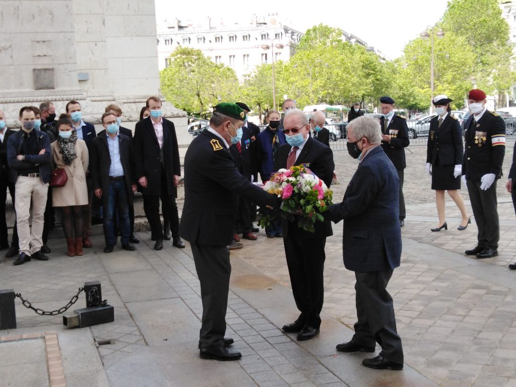 ravivage-de-la-flamme-sous-larc-de-triomphe-27-mai-2021-5